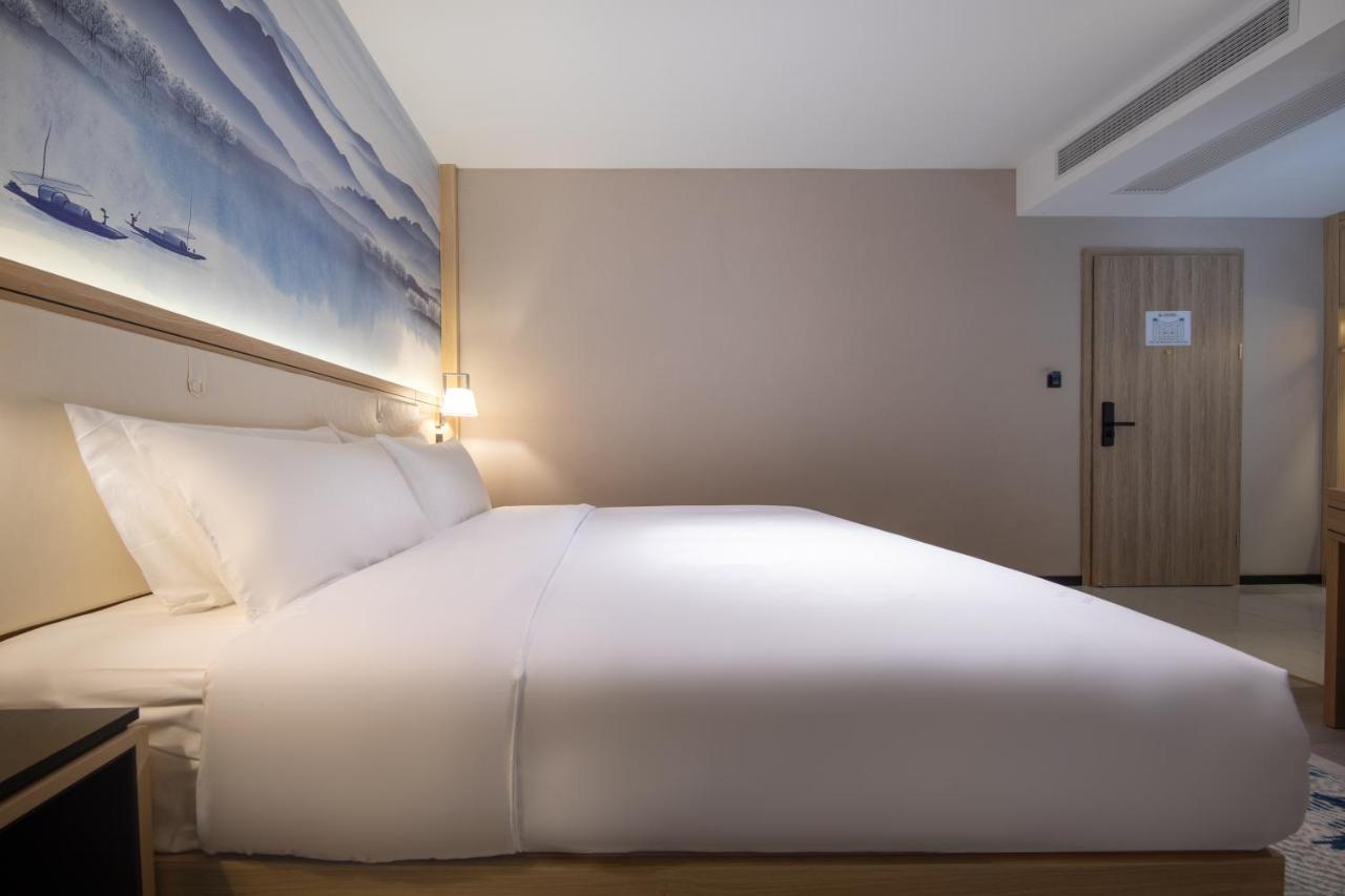Ausotel By Argyle Baiyun International Airport Renhe Metro Exit B 广州 外观 照片